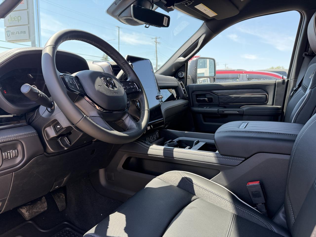 2026 Ram 2500 Limited Crew Cab 4x4 | Cummins Diesel | Premium Leather | NAV | Towing | Auto Leveling Redwater AB