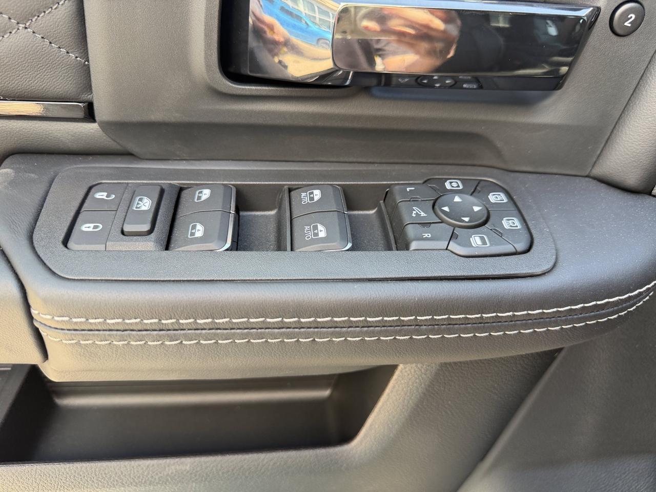 2026 Ram 2500 Limited Crew Cab 4x4 | Cummins Diesel | Premium Leather | NAV | Towing | Auto Leveling Redwater AB
