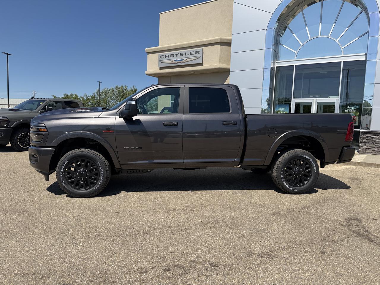 2026 Ram 2500 Limited Crew Cab 4x4 | Cummins Diesel | Premium Leather | NAV | Towing | Auto Leveling Redwater AB