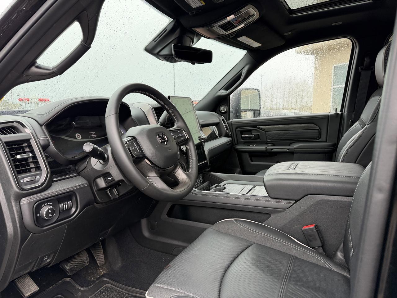 2026 Ram 2500 Limited Crew Cab 4x4 | Low KMs | Cummins Diesel | Power Sunroof | Leather | NAV | Heated Vented Seat Redwater AB