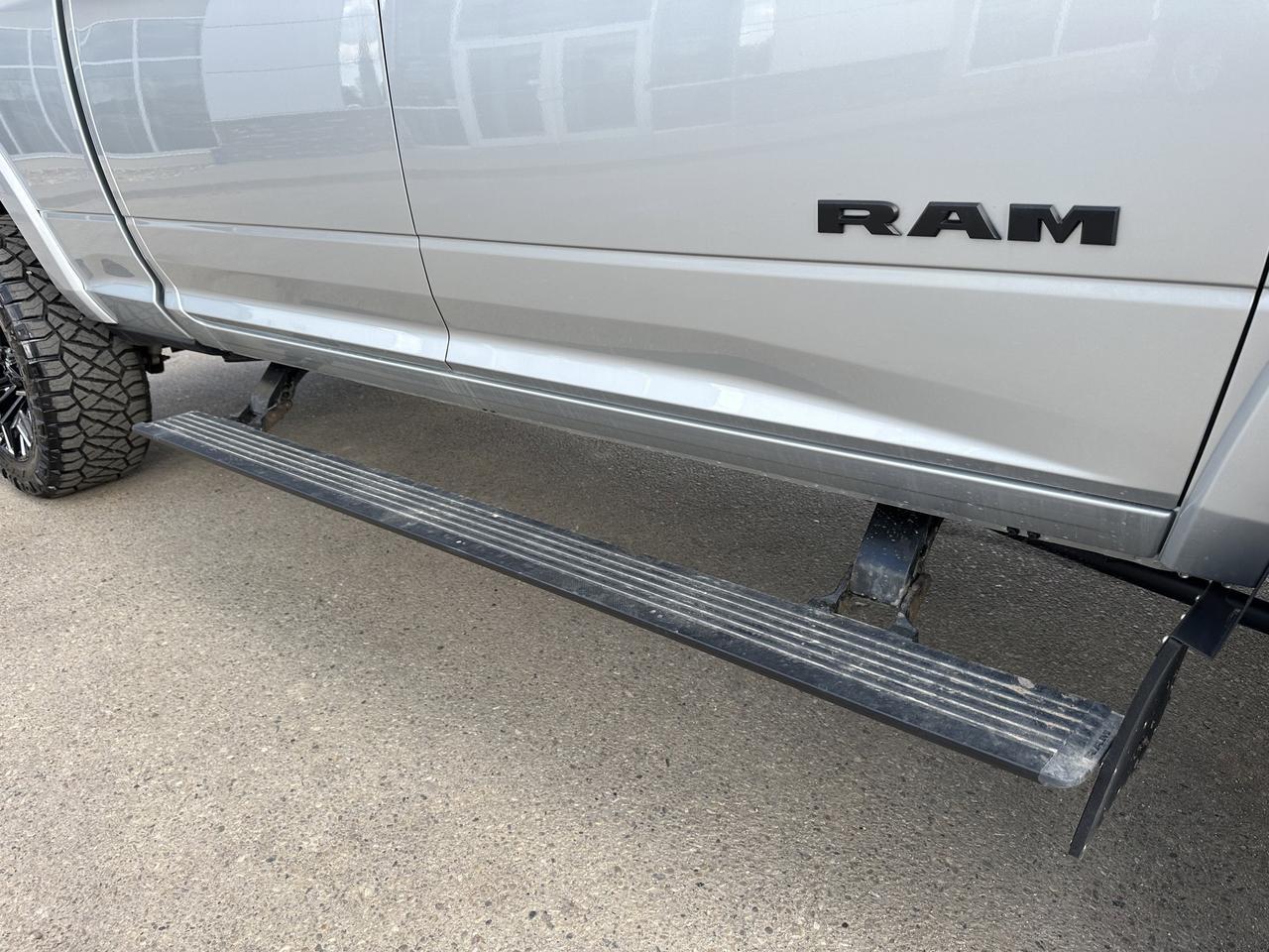 2026 Ram 2500 Limited Crew Cab 4x4 | RIG READY RAM | BDS Lift | Fuel Wheels | 5th Wheel Prep | 360 Camera | Redwater AB