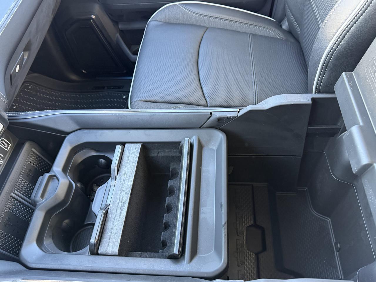 2026 Ram 2500 Limited Crew Cab 4x4 | Rig Ready RAM | Cummins Diesel | NAV | Heated Seats | Remote Start | Backup C Redwater AB