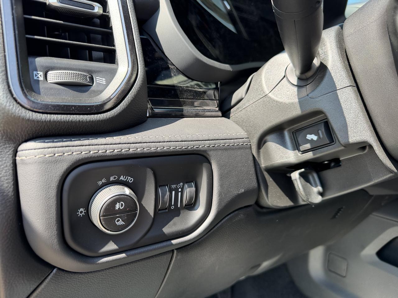 2026 Ram 2500 Limited Redwater AB
