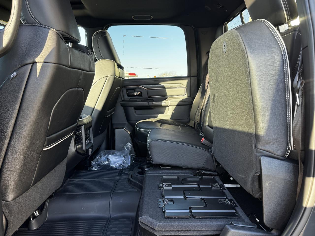 2026 Ram 2500 Rebel Crew Cab 4x4 | Cummins | Leather | Sunroof | NAV | Remote Start | Heated Seats Redwater AB