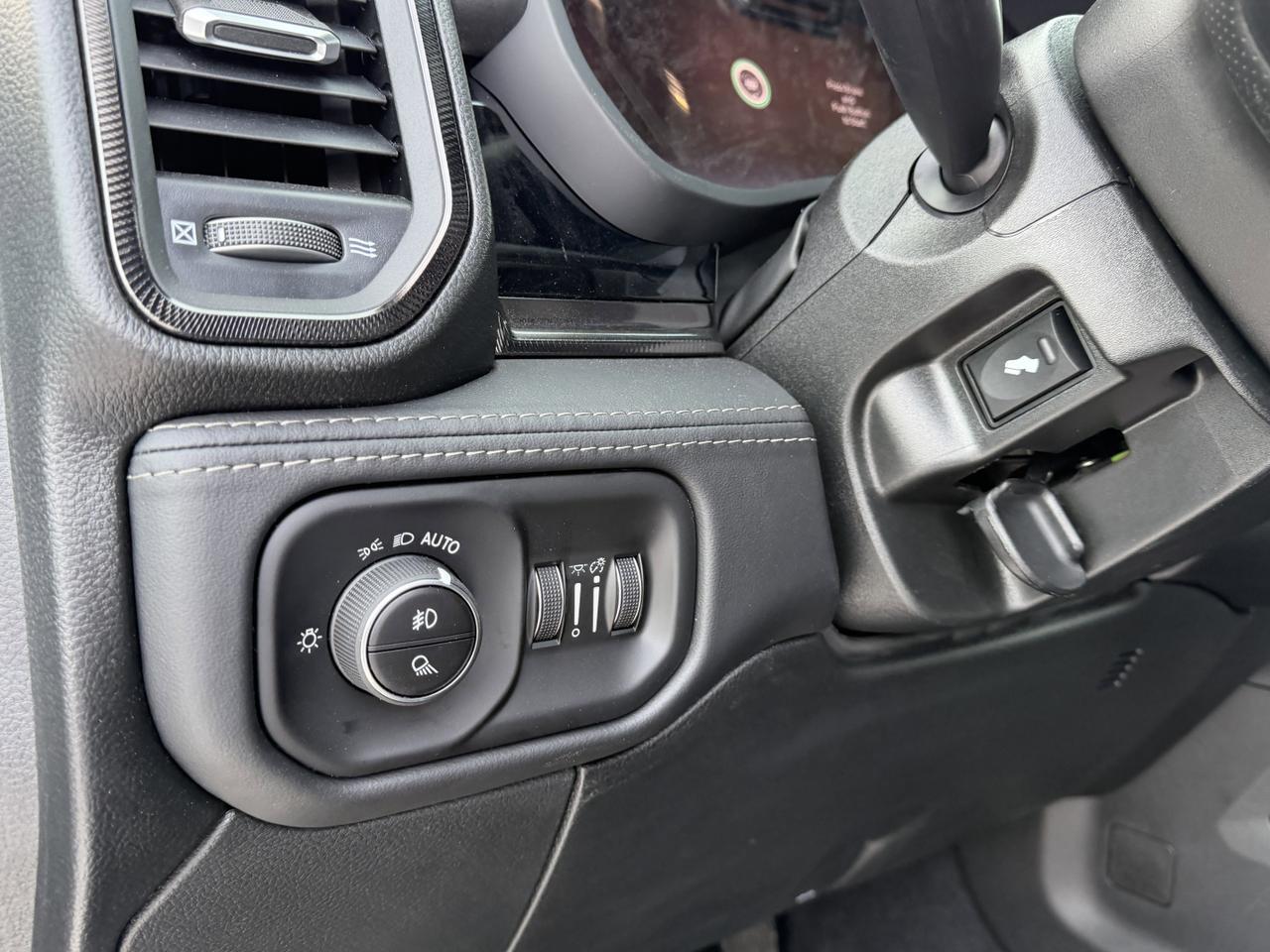 2026 Ram 2500 Rebel Crew Cab 4x4 | Cummins Diesel | 33IN AT Tires | Electronic Locking Rear Axle | Skid Plates Redwater AB