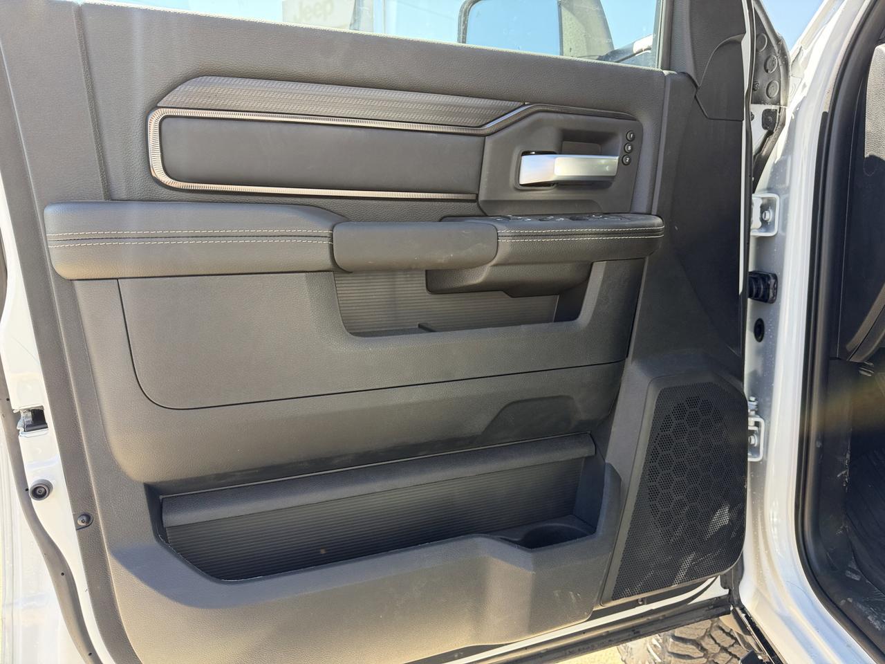 2026 Ram 2500 Rebel Crew Cab 4x4 | Cummins Turbo Diesel | 12IN NAV | Heated & Vented Leather | 360 Surround View Redwater AB