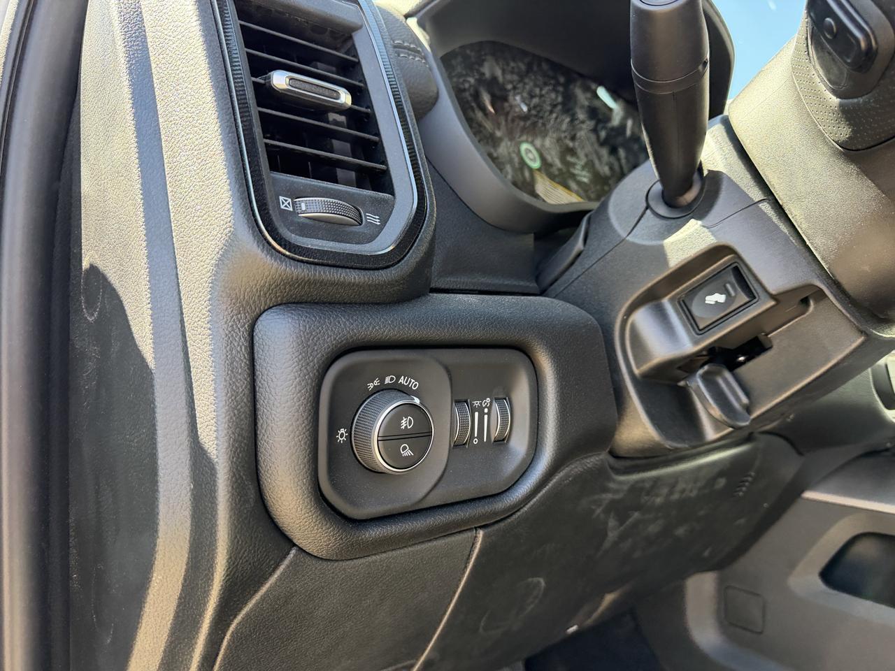 2026 Ram 2500 Rebel Crew Cab 4x4 | Cummins Turbo Diesel | 12IN NAV | Heated & Vented Leather | 360 Surround View Redwater AB