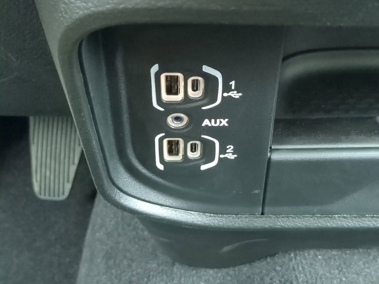 2026 Ram 2500 Service Body Appleton WI