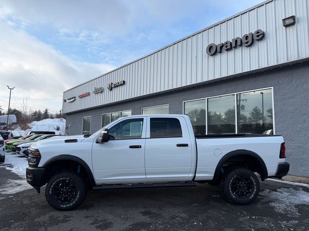 2026 Ram 2500 TRADESMAN CREW CAB 4X4 6'4 BOX Orange MA