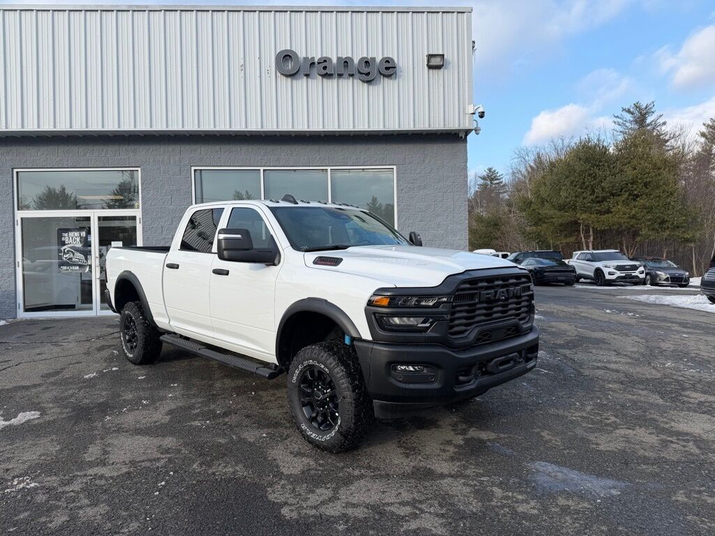 2026 Ram 2500 TRADESMAN CREW CAB 4X4 6'4 BOX Orange MA