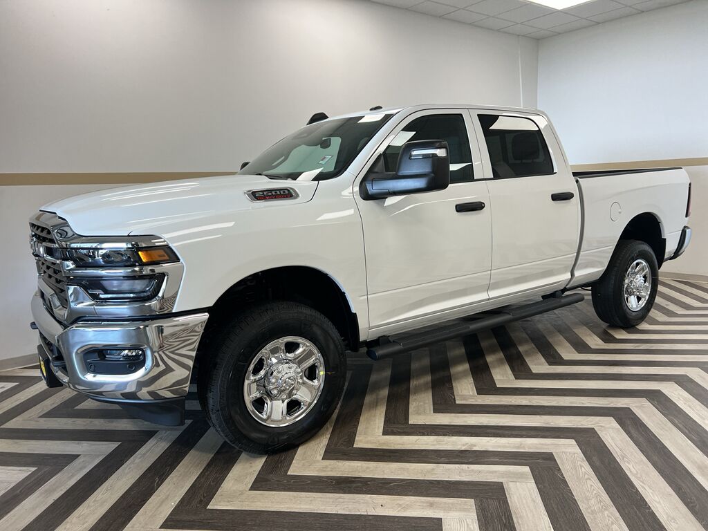 2026 Ram 2500 Tradesman Gasoline