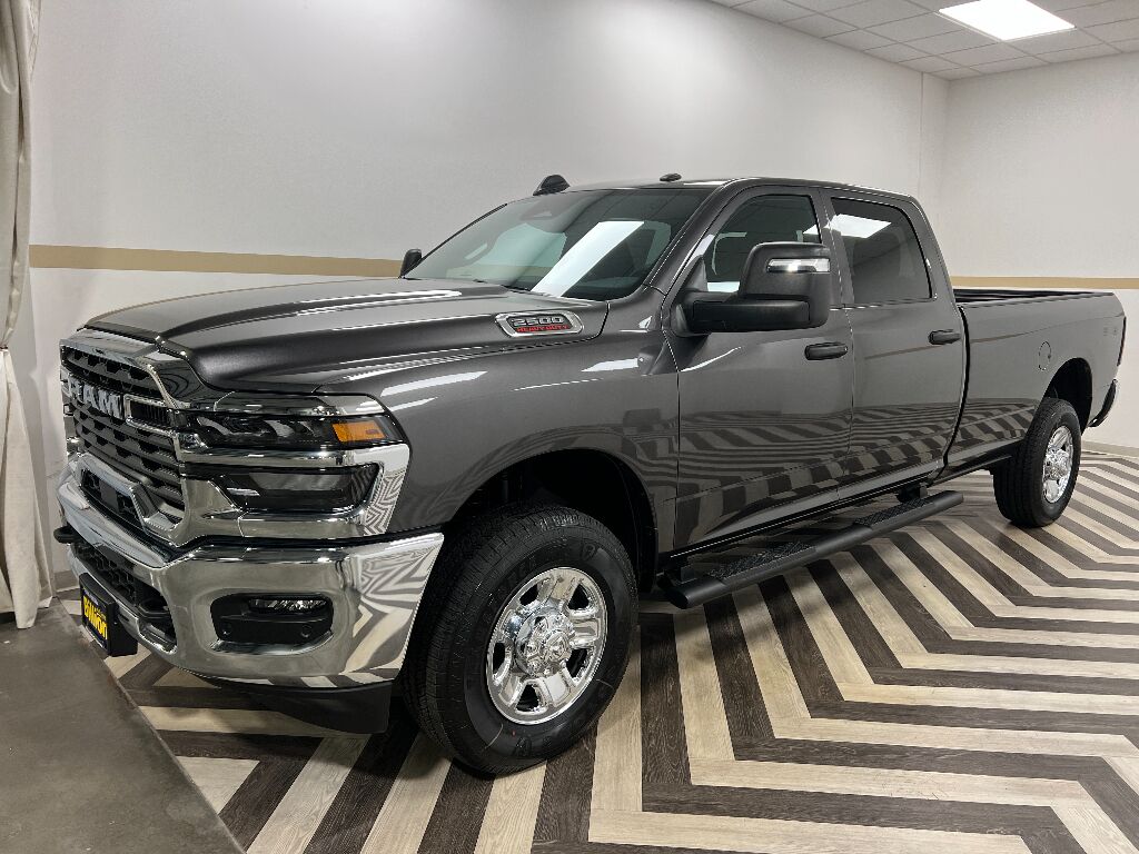 2026 Ram 2500 Tradesman Gasoline