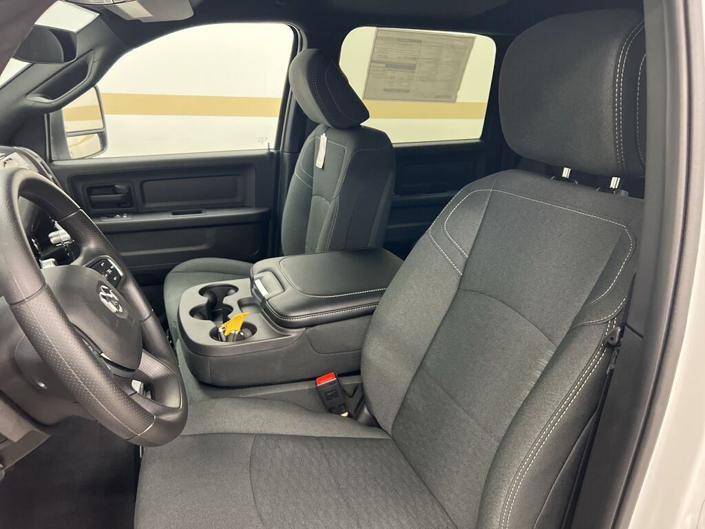 2026 Ram 2500 Tradesman Gasoline