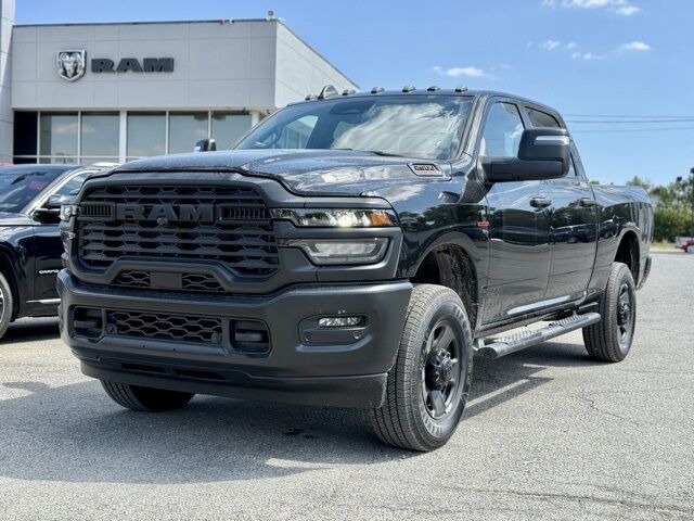 2026 Ram 2500 Tradesman Crestwood KY
