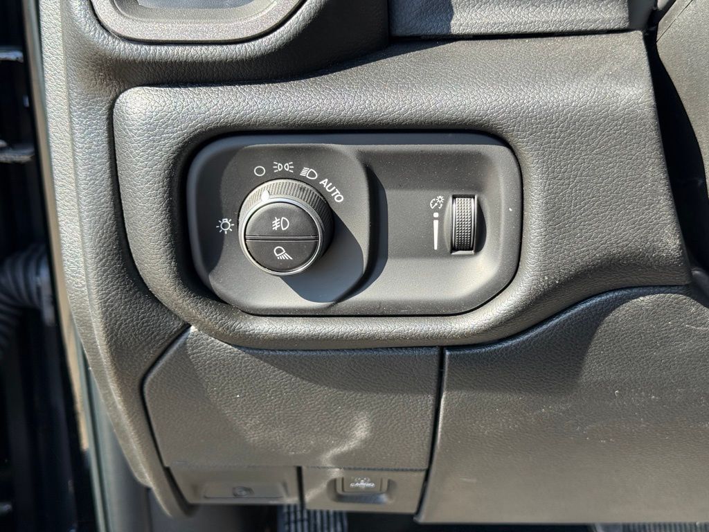 2026 Ram 2500 Tradesman Crestwood KY