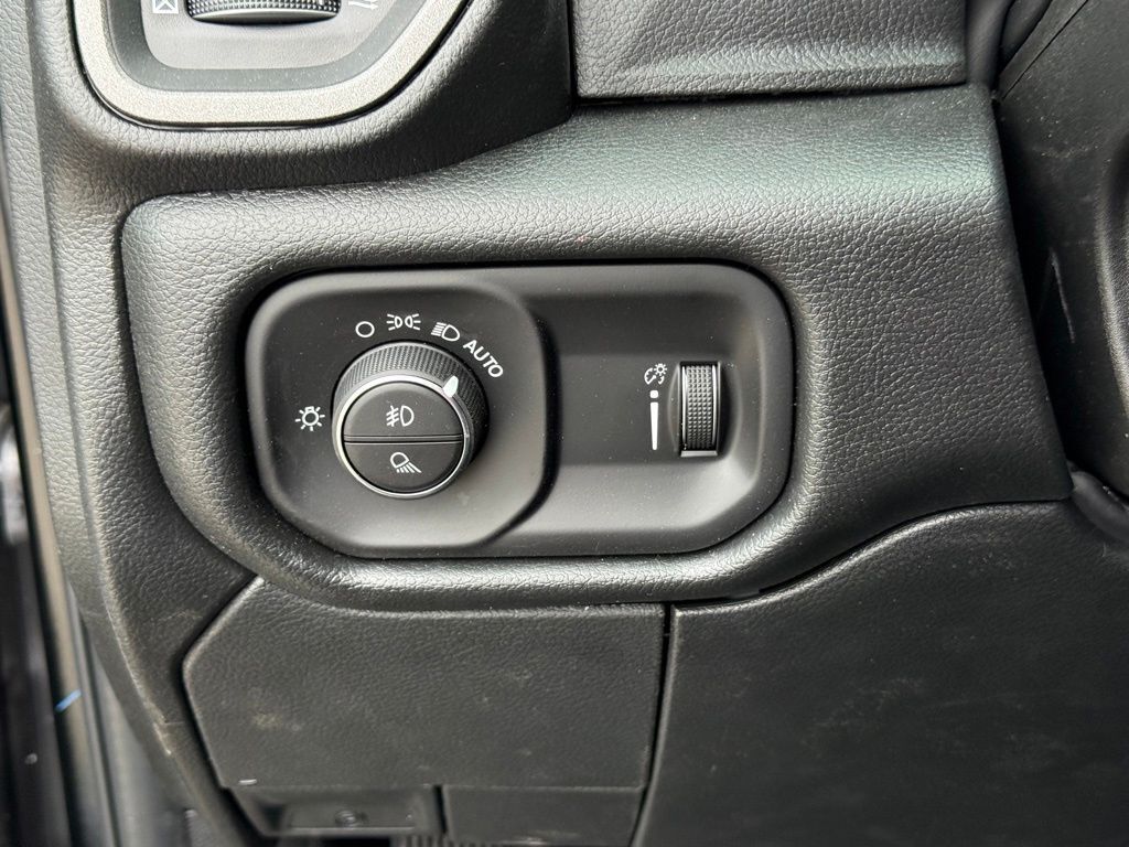 2026 Ram 2500 Tradesman Crestwood KY