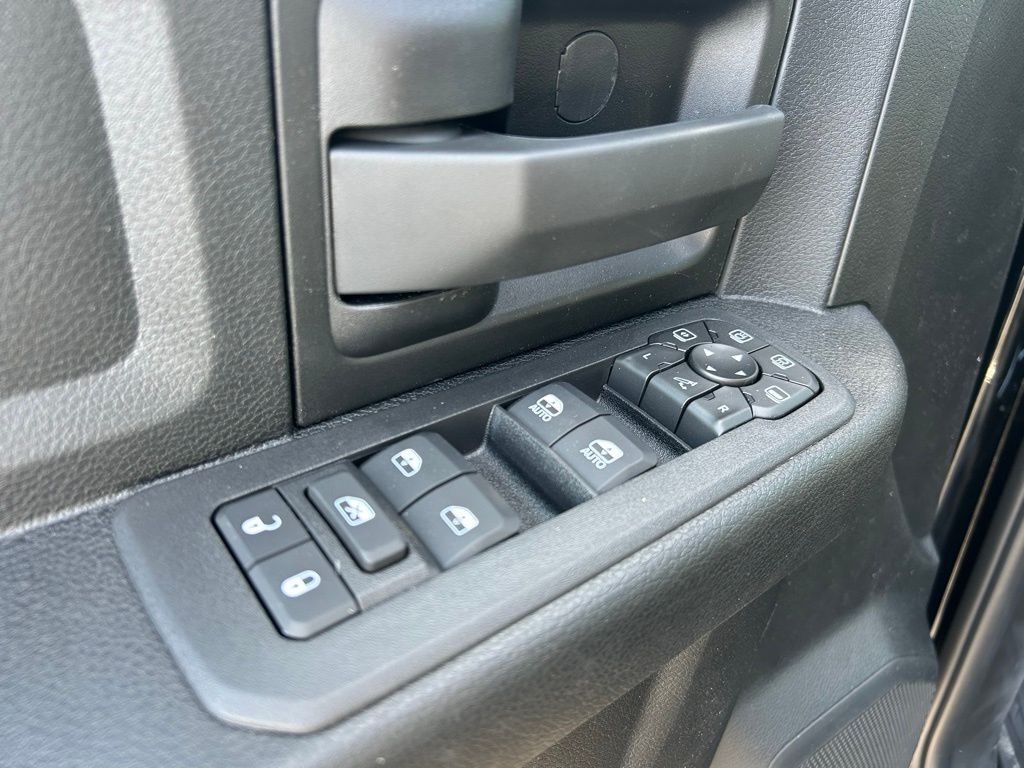 2026 Ram 2500 Tradesman Crestwood KY