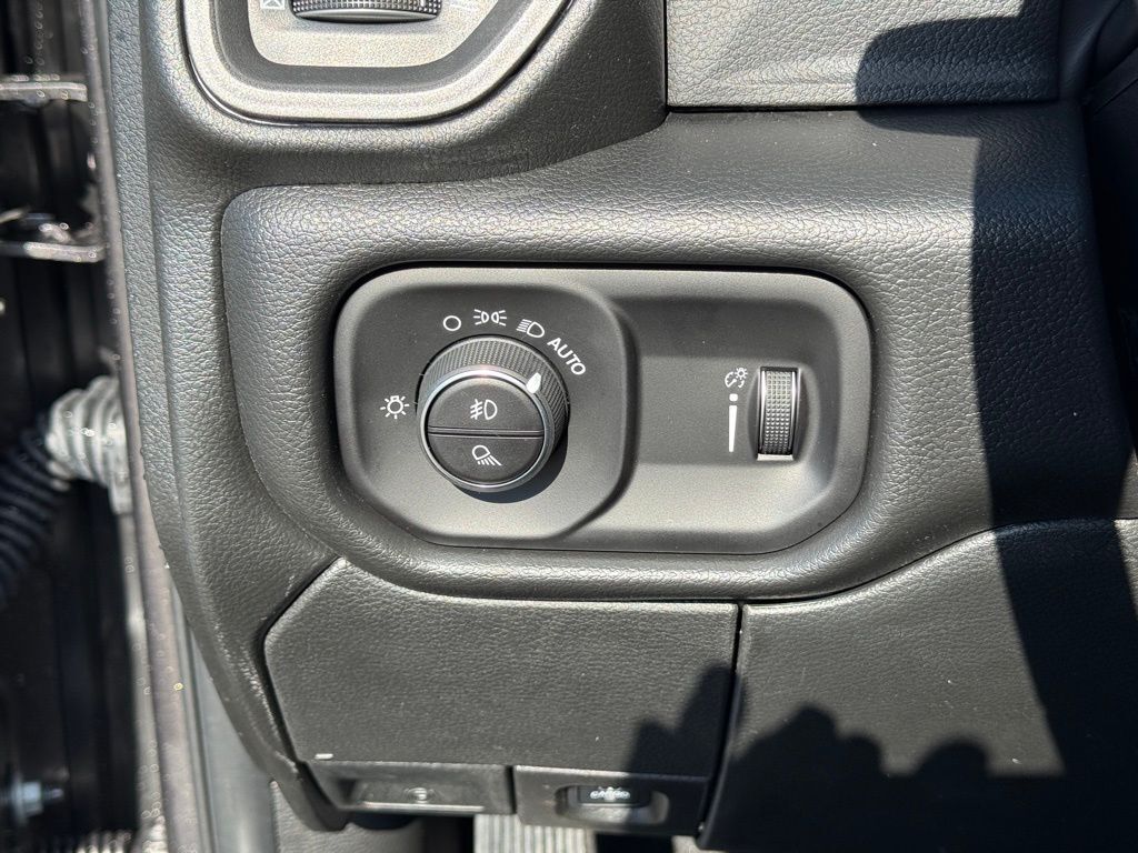 2026 Ram 2500 Tradesman Crestwood KY