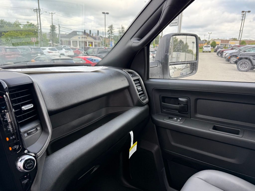 2026 Ram 2500 Tradesman Crestwood KY