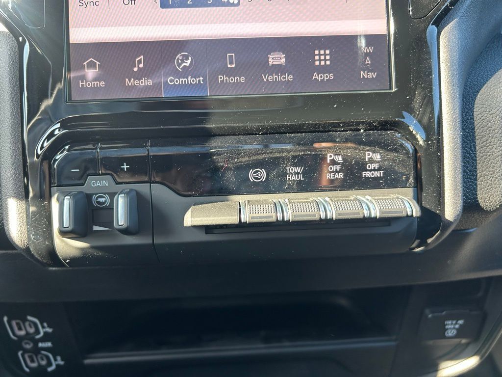 2026 Ram 2500 Tradesman Crestwood KY