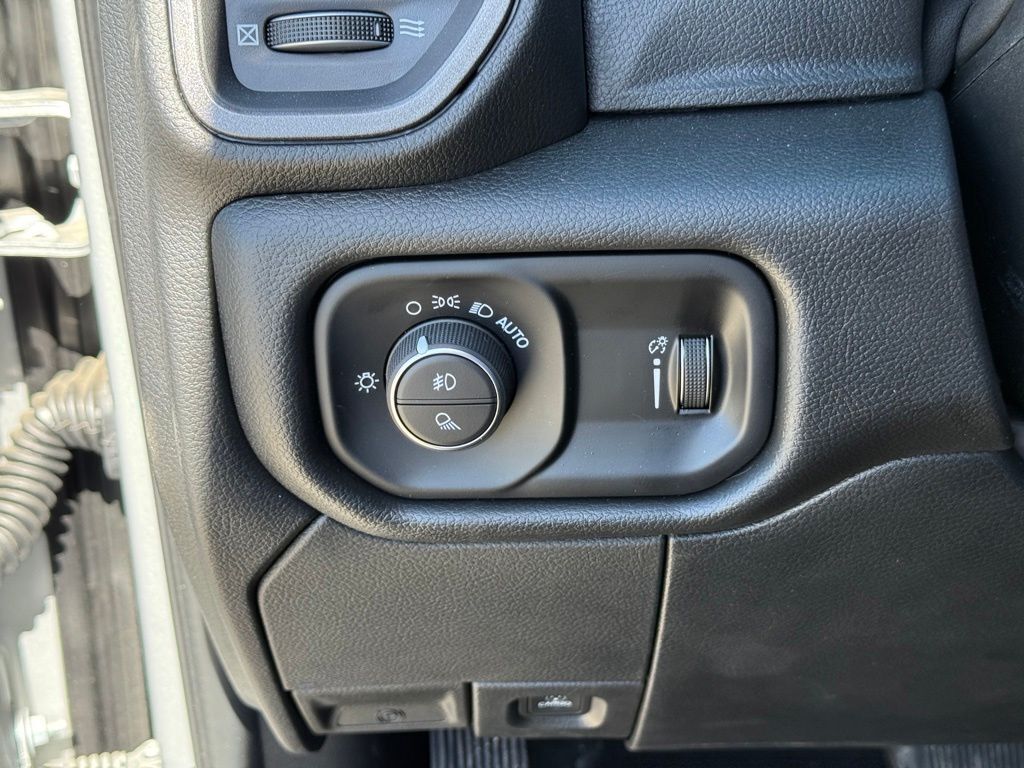 2026 Ram 2500 Tradesman Crestwood KY