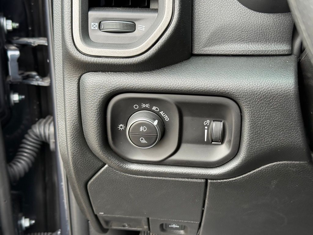 2026 Ram 2500 Tradesman Crestwood KY