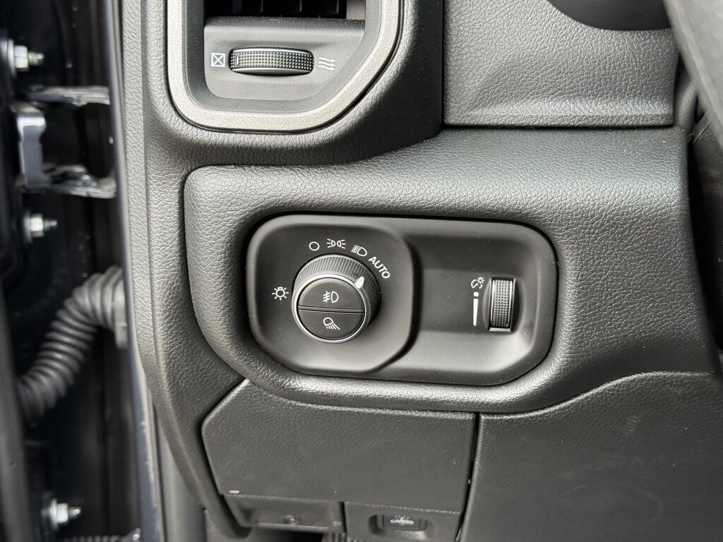 2026 Ram 2500 Tradesman Crestwood KY