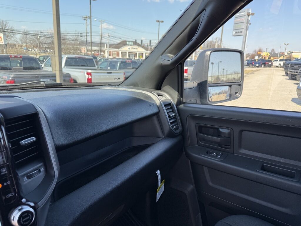 2026 Ram 2500 Tradesman Crestwood KY