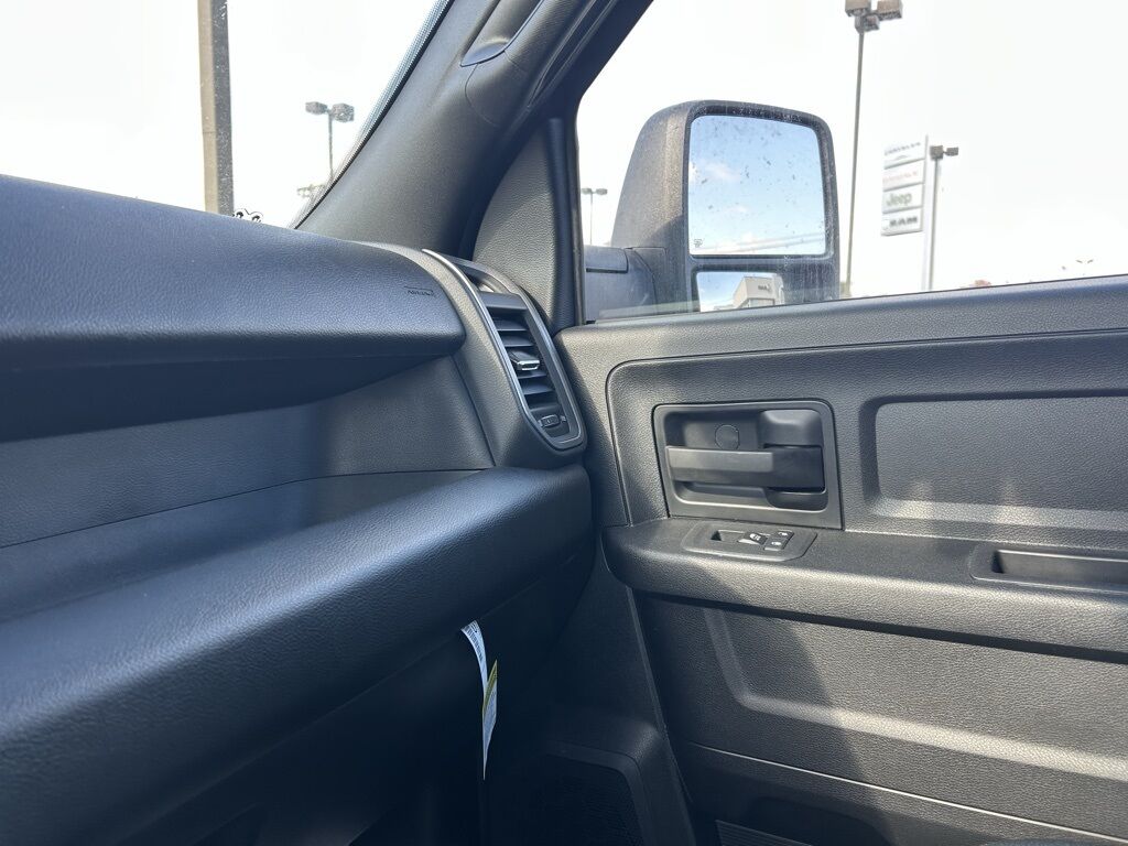 2026 Ram 2500 Tradesman Crestwood KY