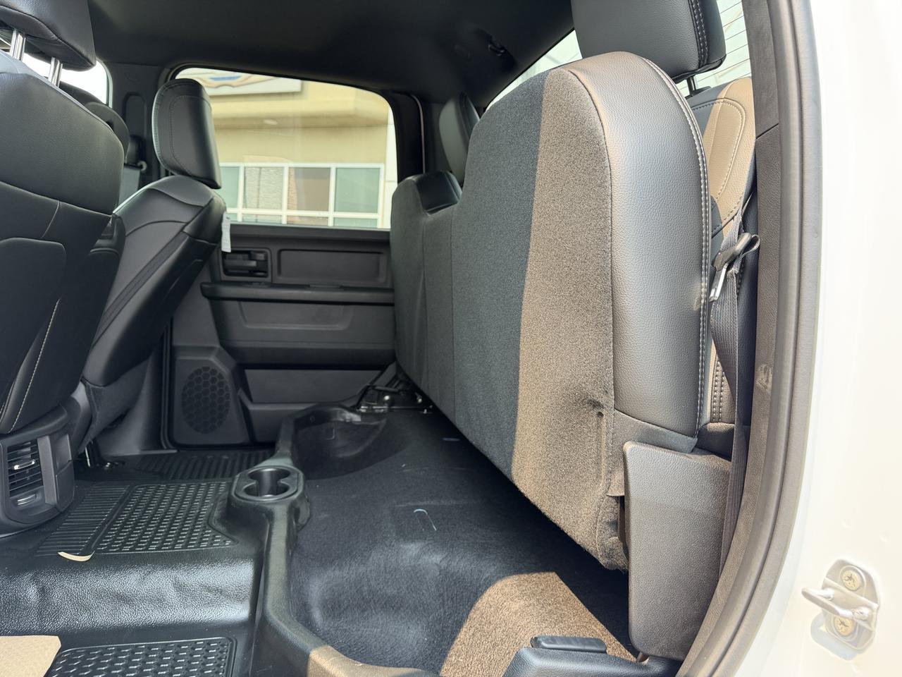2026 Ram 2500 Tradesman Crew Cab 4x4 | HEMI V8 | Backup Camera | Chrome Appearance Group Redwater AB