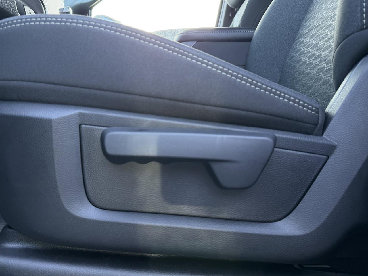 2026 Ram 2500 Warlock Crew Cab 4x4 | Cummins Diesel | NAV | Backup Camera | Towing Prep | 6FT 4 Box Redwater AB