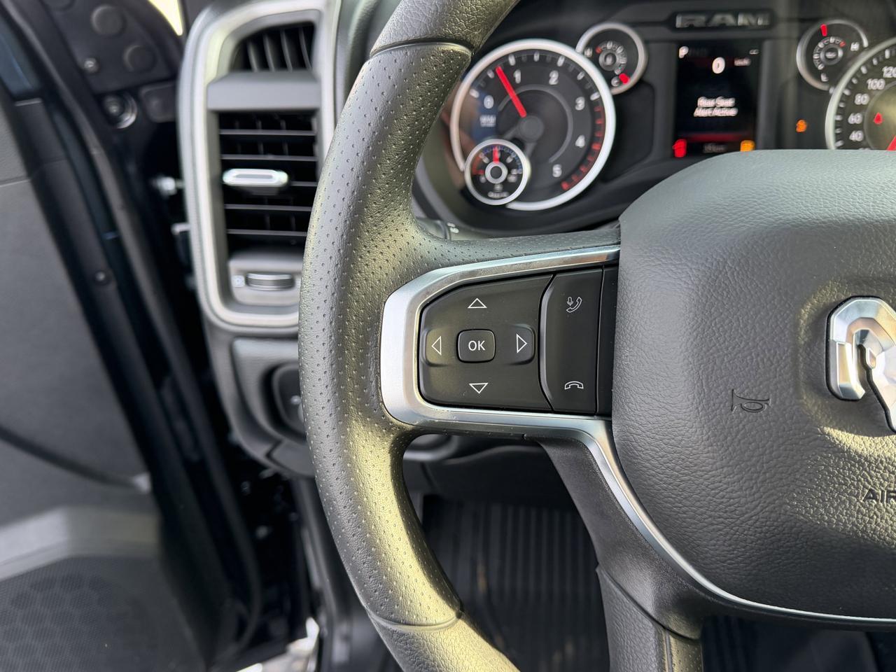 2026 Ram 2500 Warlock Crew Cab 4x4 | Cummins Diesel | NAV | Backup Camera | Towing Prep | 6FT 4 Box Redwater AB