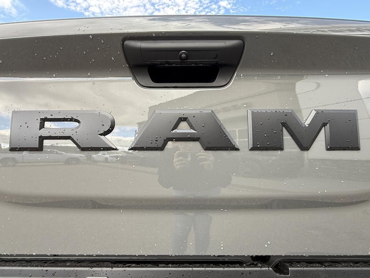 2026 Ram 2500 Warlock Crew Cab 4x4 | Cummins HO Turbo Diesel | Black Interior | 5th Wheel Prep | Backup Camera Redwater AB