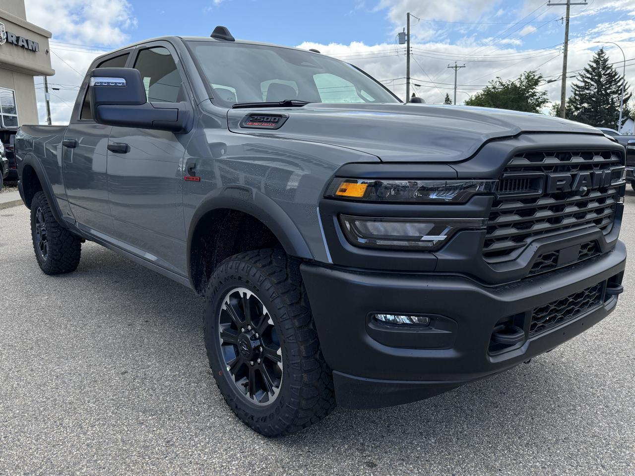 2026 Ram 2500 Warlock Crew Cab 4x4 | Cummins HO Turbo Diesel | Black Interior | 5th Wheel Prep | Backup Camera Redwater AB