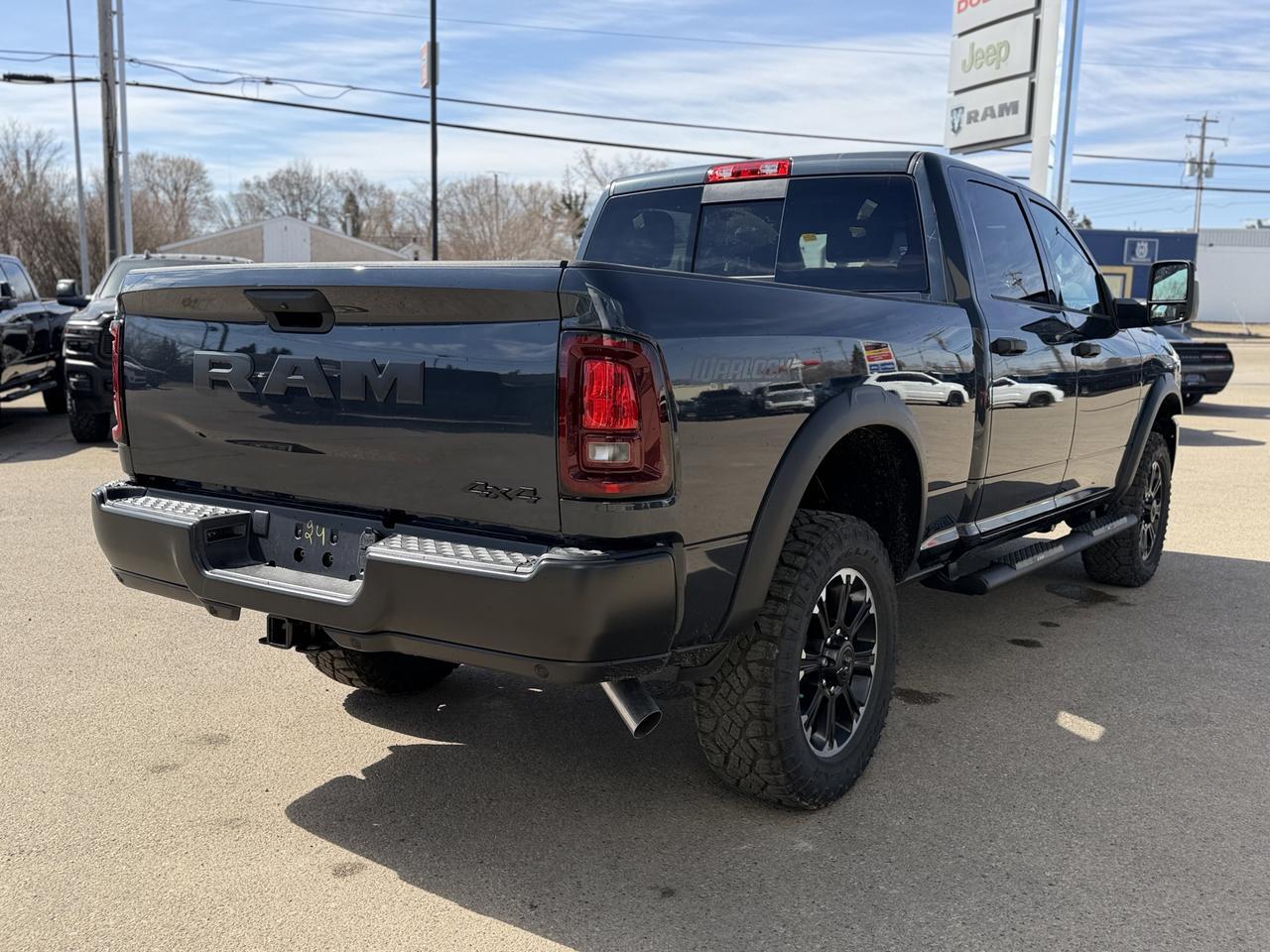 2026 Ram 2500 Warlock Crew Cab 4x4 | HEMI V8 | NAV | 12IN Display | ParkView Camera | 20IN Black Wheels Redwater AB