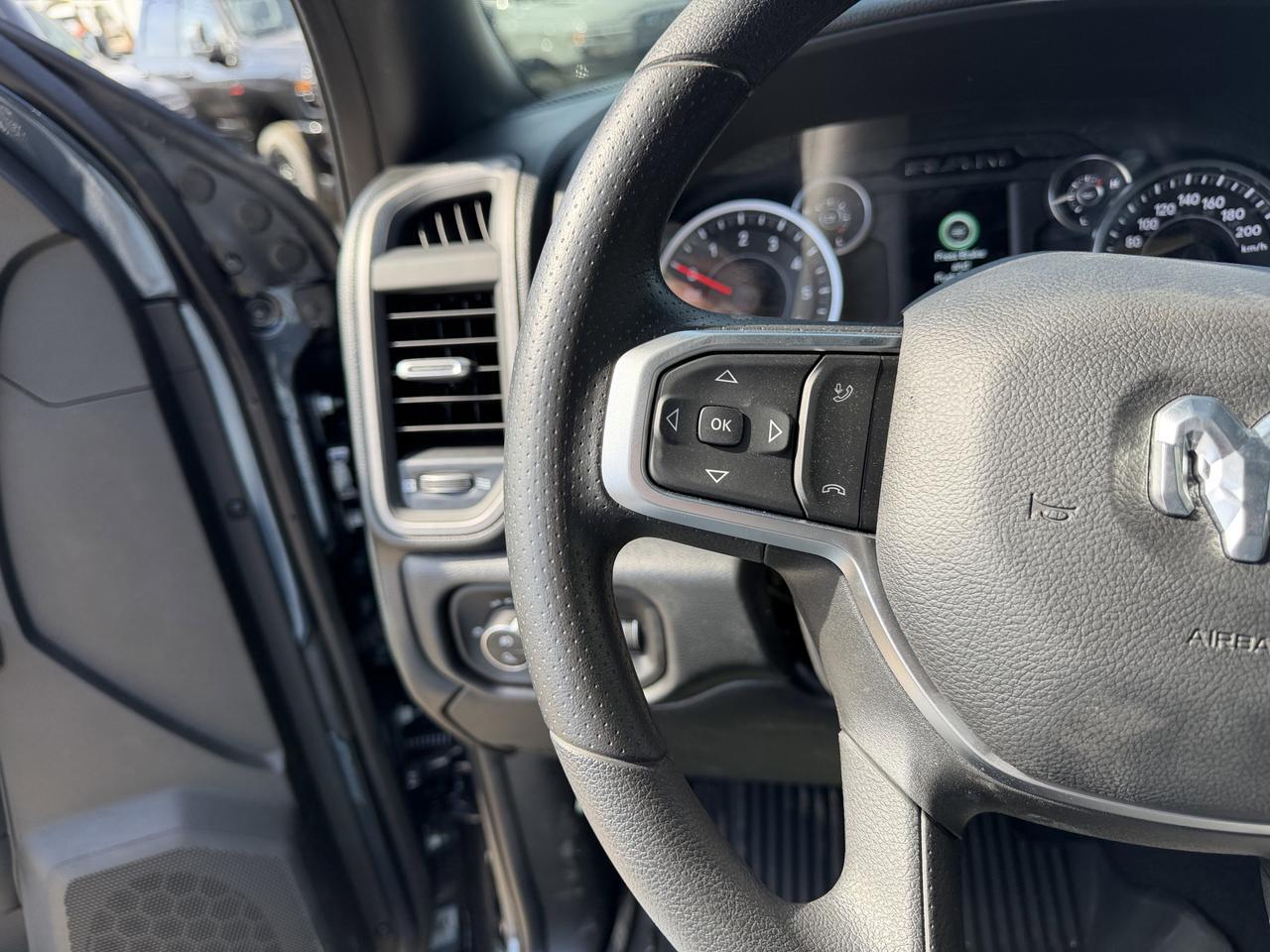 2026 Ram 2500 Warlock Crew Cab 4x4 | HEMI V8 | NAV | 12IN Display | ParkView Camera | 20IN Black Wheels Redwater AB