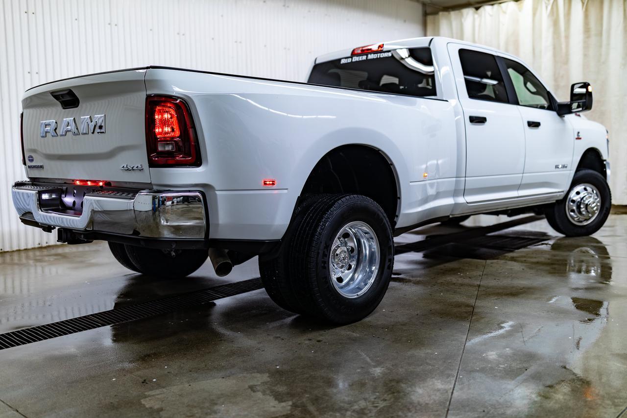 2026 Ram 3500 4x4 Crew Cab Big Horn Dually Diesel BCam Red Deer AB