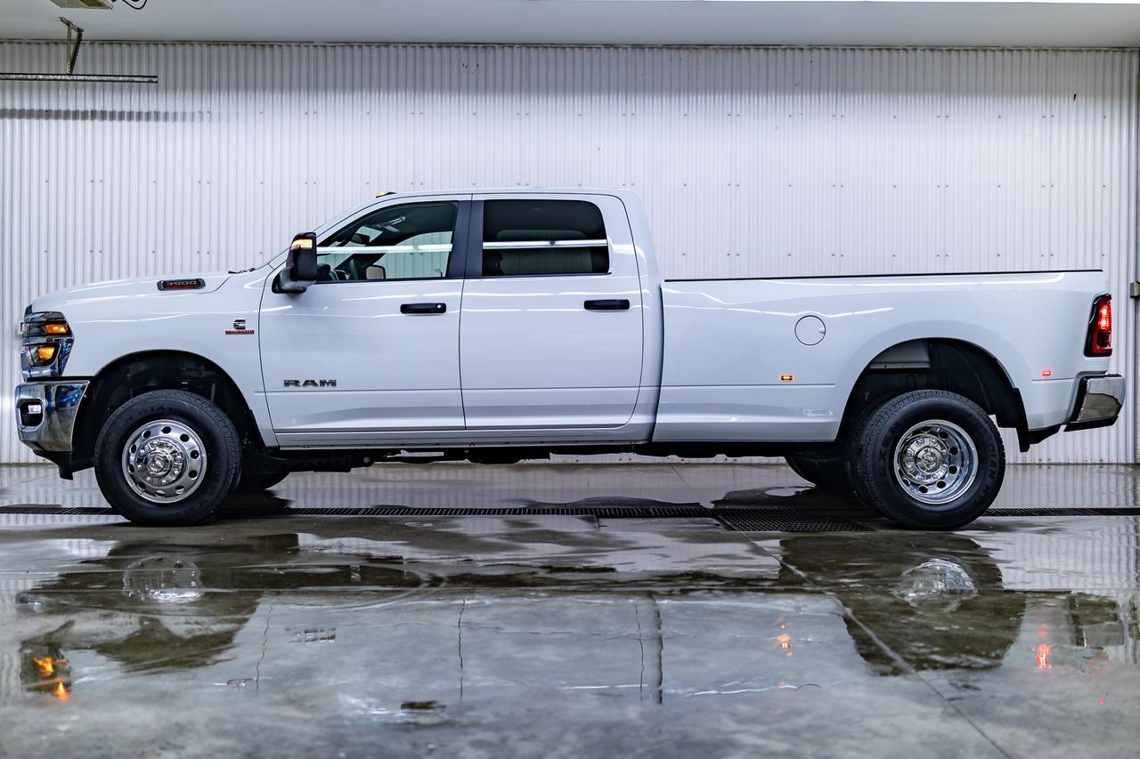 2026 Ram 3500 4x4 Crew Cab Big Horn Dually Diesel BCam Red Deer AB