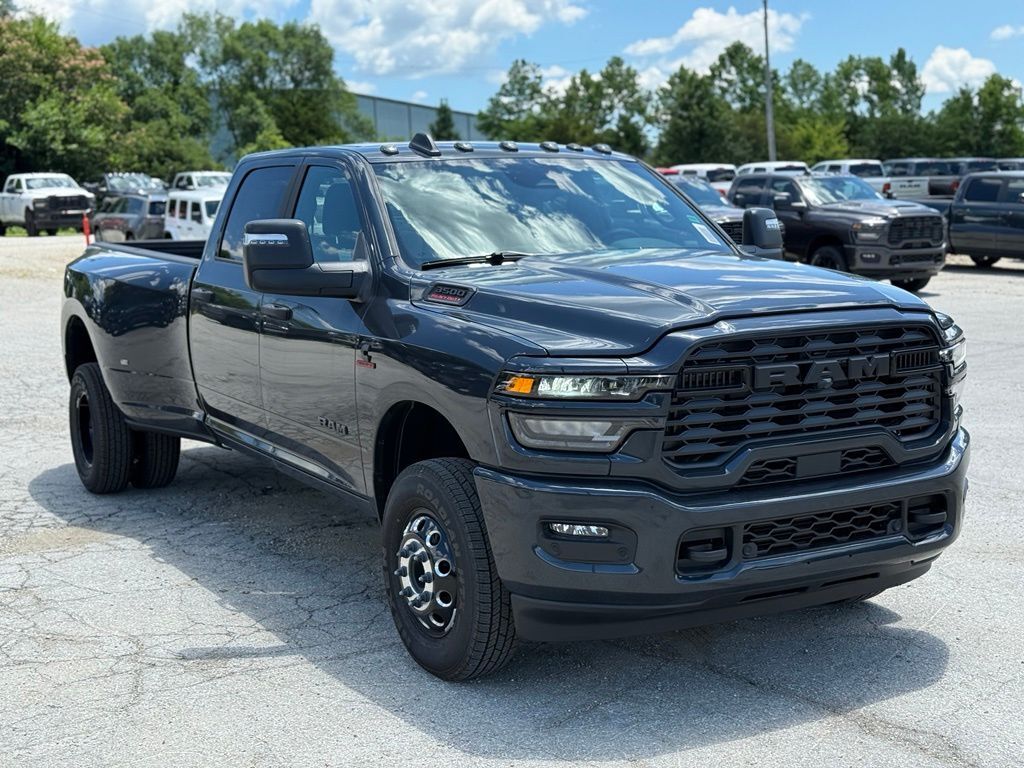 2026 Ram 3500 Big Horn Crestwood KY