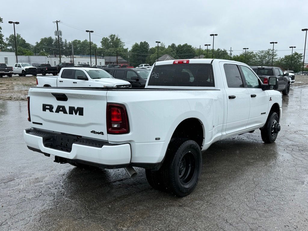 2026 Ram 3500 Big Horn Crestwood KY