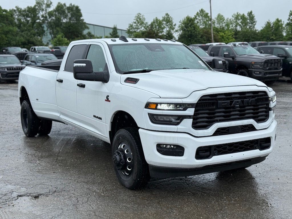 2026 Ram 3500 Big Horn Crestwood KY