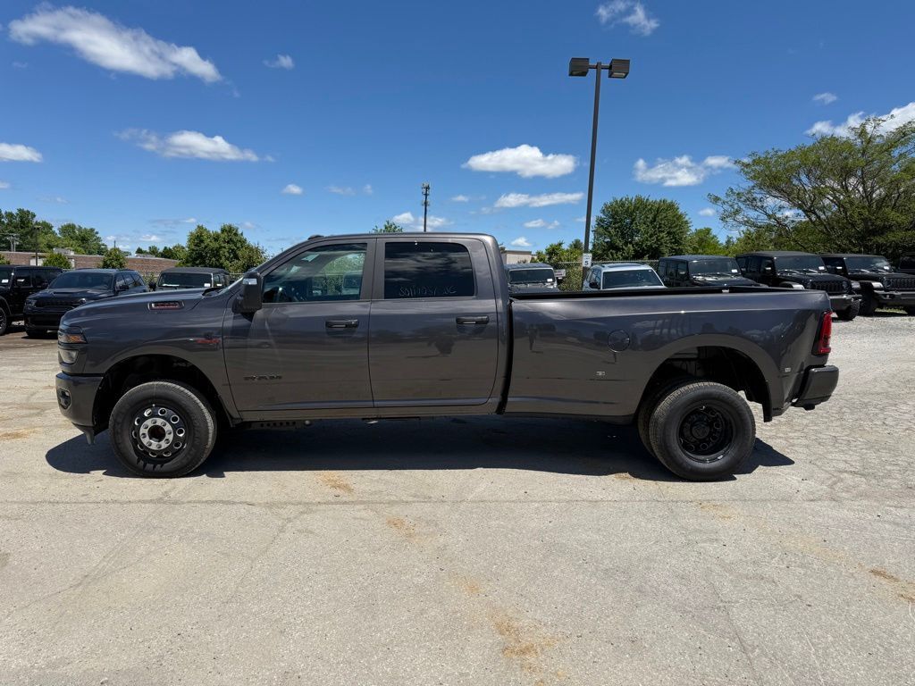 2026 Ram 3500 Big Horn Crestwood KY