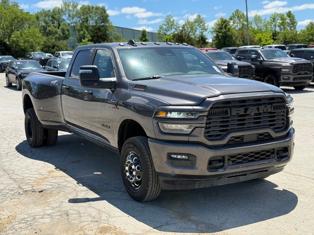 2026 Ram 3500 Big Horn Crestwood KY