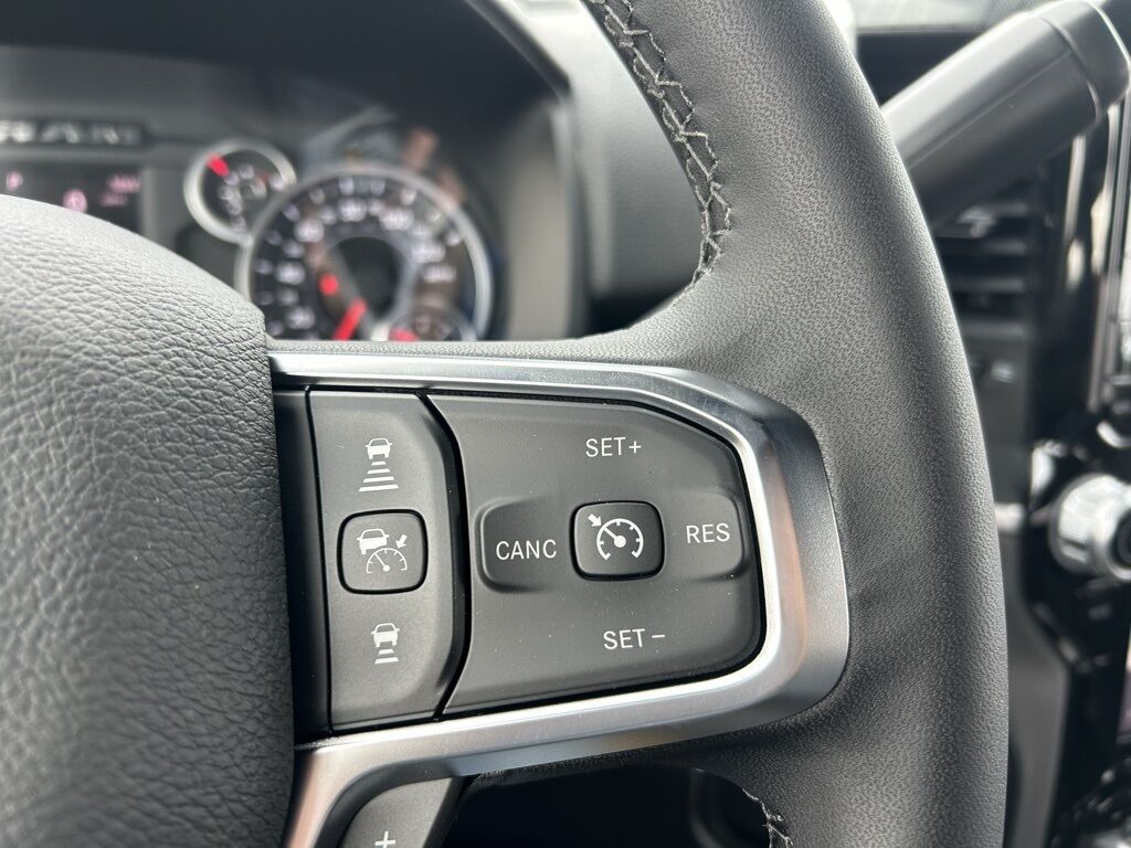 2026 Ram 3500 Big Horn Crestwood KY