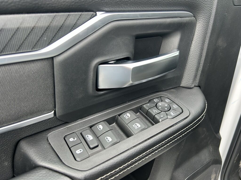 2026 Ram 3500 Big Horn Crestwood KY