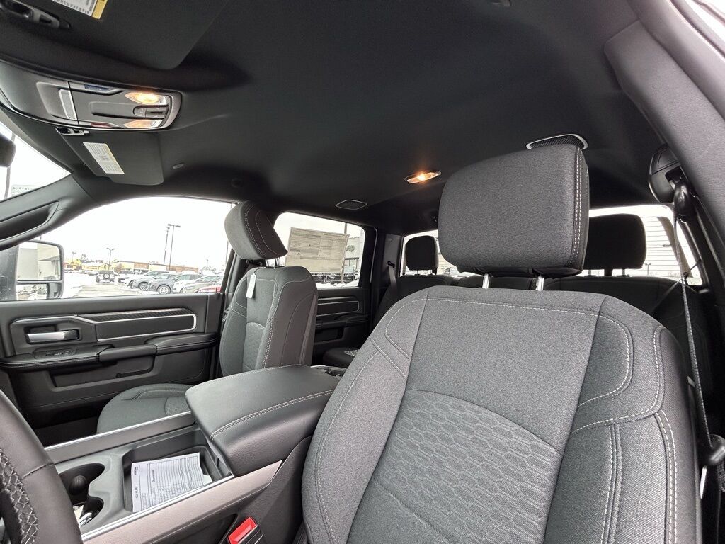 2026 Ram 3500 Big Horn Crestwood KY