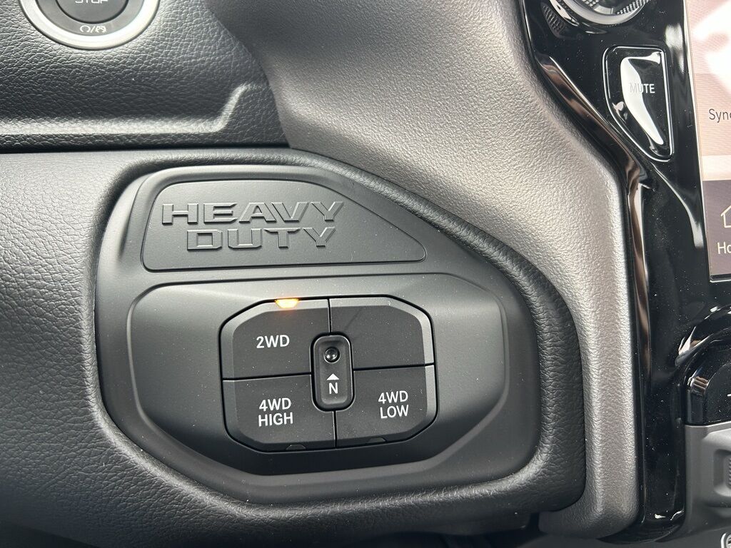 2026 Ram 3500 Big Horn Crestwood KY