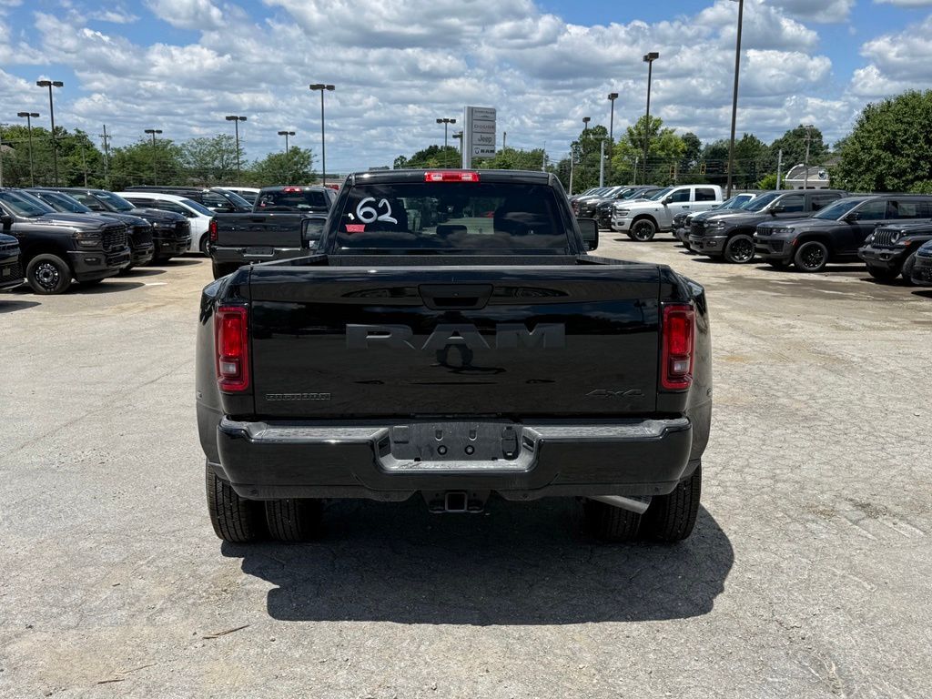 2026 Ram 3500 Big Horn Crestwood KY