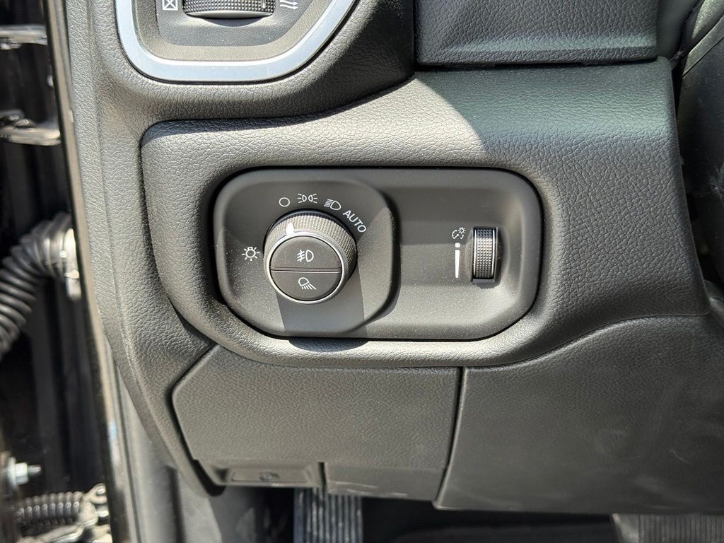 2026 Ram 3500 Big Horn Crestwood KY