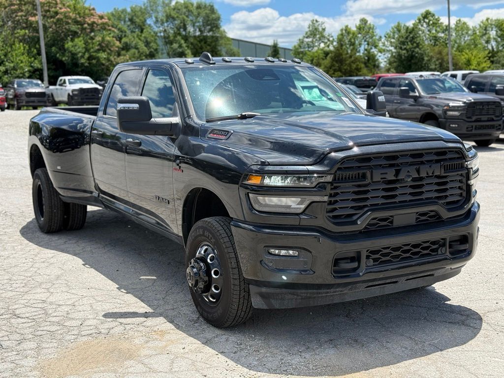 2026 Ram 3500 Big Horn Crestwood KY